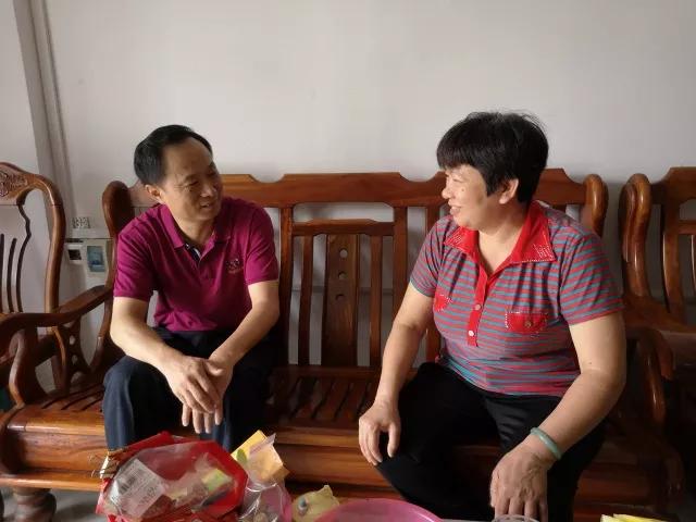 崇敬勞模，關(guān)愛走訪暖人心