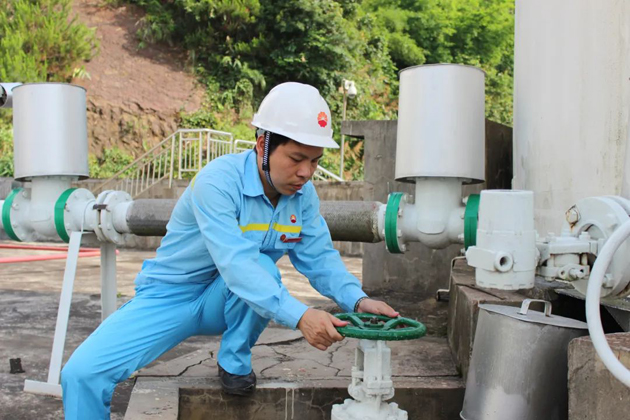 勞動創(chuàng)造幸福丨劉斌：“能文能武”盡顯勞模擔(dān)當(dāng)