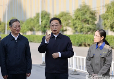 劉寧：大力弘揚(yáng)勞模精神勞動(dòng)精神工匠精神 為全面建設(shè)社會(huì)主義現(xiàn)代化國(guó)家貢獻(xiàn)力量