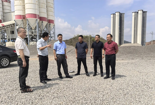 精準(zhǔn)把脈加快推進(jìn)│ 梧州市總工會(huì)赴藤縣、岑溪市指導(dǎo)縣級(jí)工人文化宮項(xiàng)目建設(shè)工作