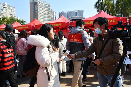 1月31日，梧州市大型戶外招聘活動(dòng)繼續(xù)進(jìn)行丨“‘就’在梧州 前‘兔’似錦”春風(fēng)行動(dòng)專項(xiàng)招聘會(huì)等你來(lái)