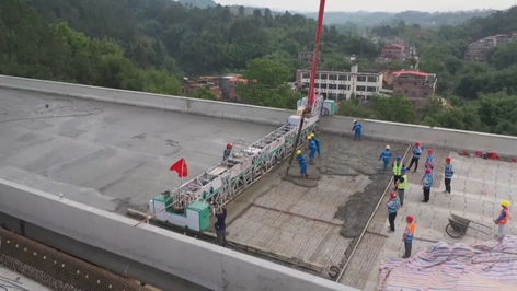 勞動光榮丨“五一”不打烊 蒼昭高速公路建設(shè)者堅守崗位搶進度