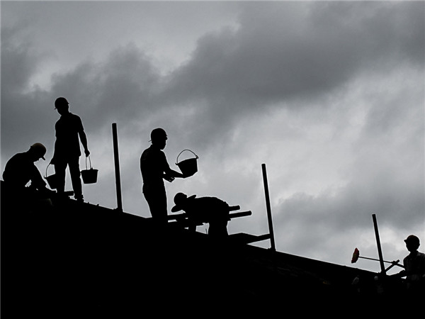 工地勞動(dòng)者剪影